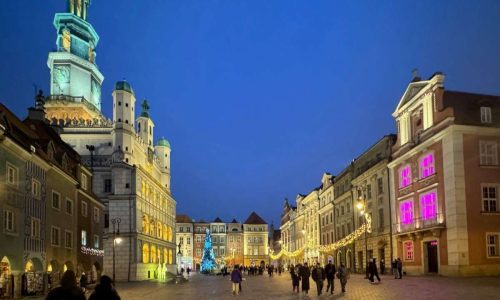 250118_Poznan_Alter_Markt_bei_Nacht